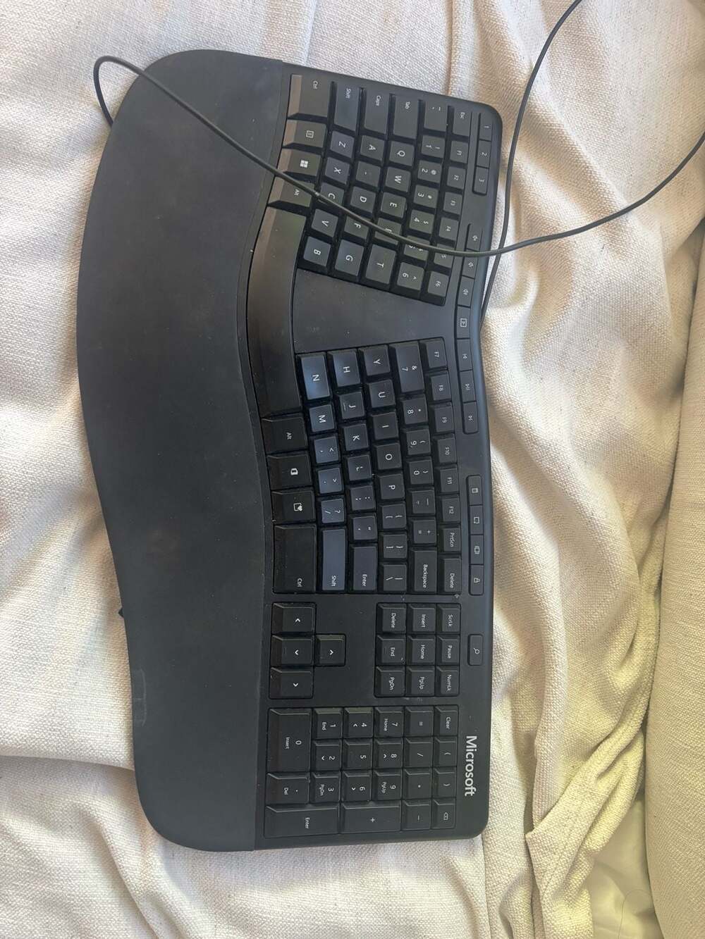 Microsoft Ergonomic Keyboard Wired Black